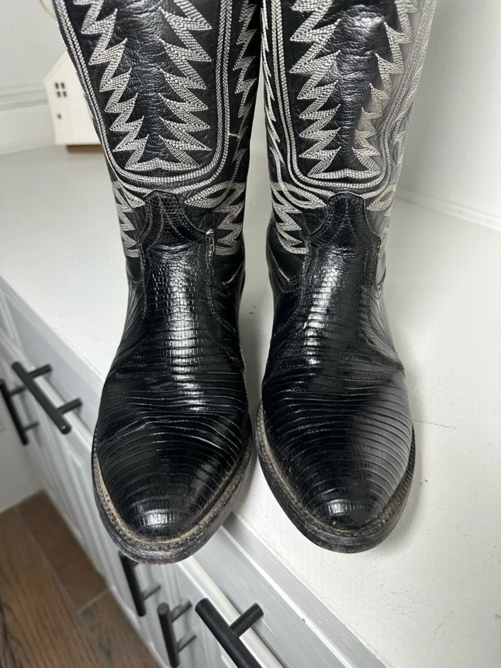 Vintage Cowtown Cowboy Boots Mens 9D Womens 10.5 Black Lizard USA Made Western - Picture 3 of 9